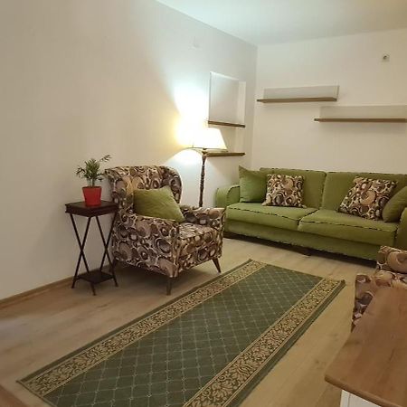 Apartments Obala Dragovic Petrovac Bagian luar foto