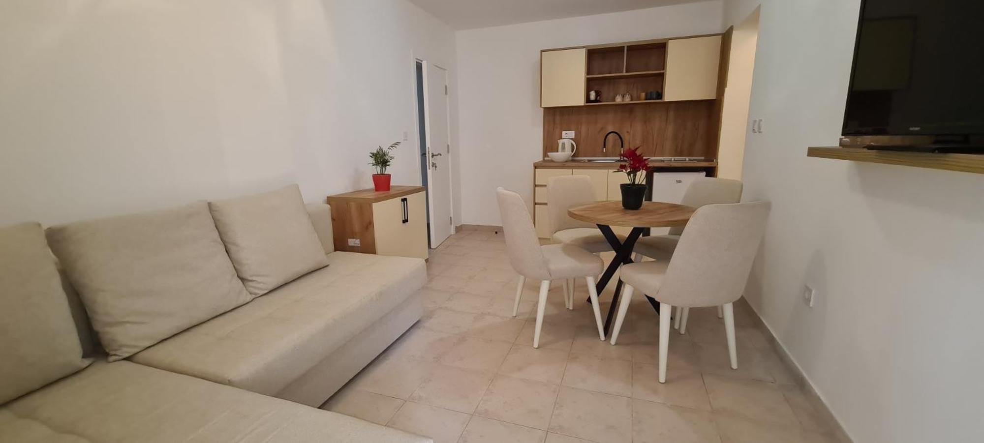 Apartments Obala Dragovic Petrovac Bagian luar foto