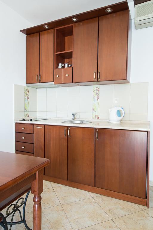Apartments Obala Dragovic Petrovac Bagian luar foto